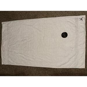 Unreleased Superior Brand Heritage Collection Jordan Branded Ivory Bath Towel